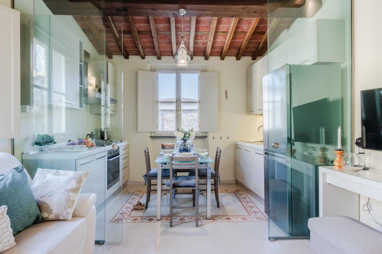 Helene Smart Flat With Elevator Inside Lucca Appartement Buitenkant foto