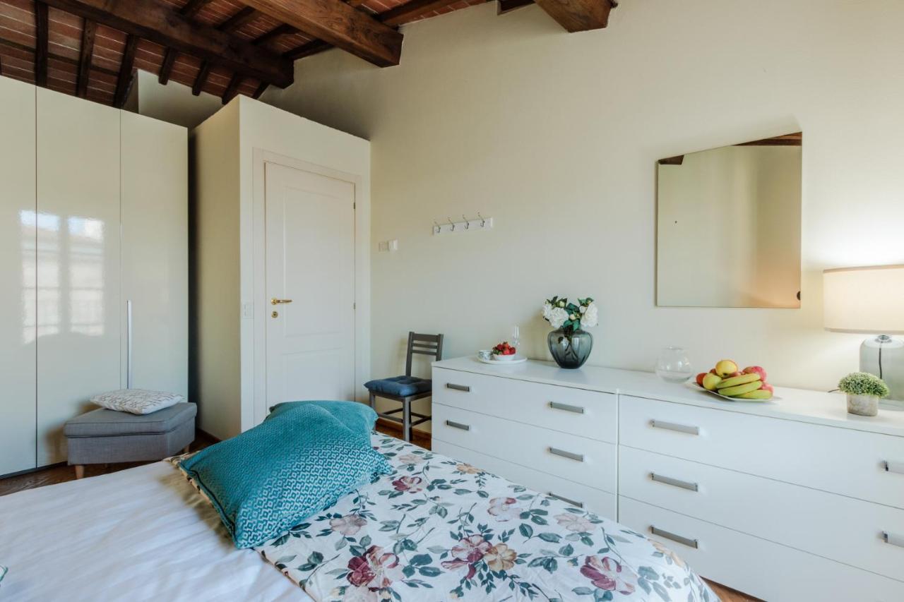 Helene Smart Flat With Elevator Inside Lucca Appartement Buitenkant foto