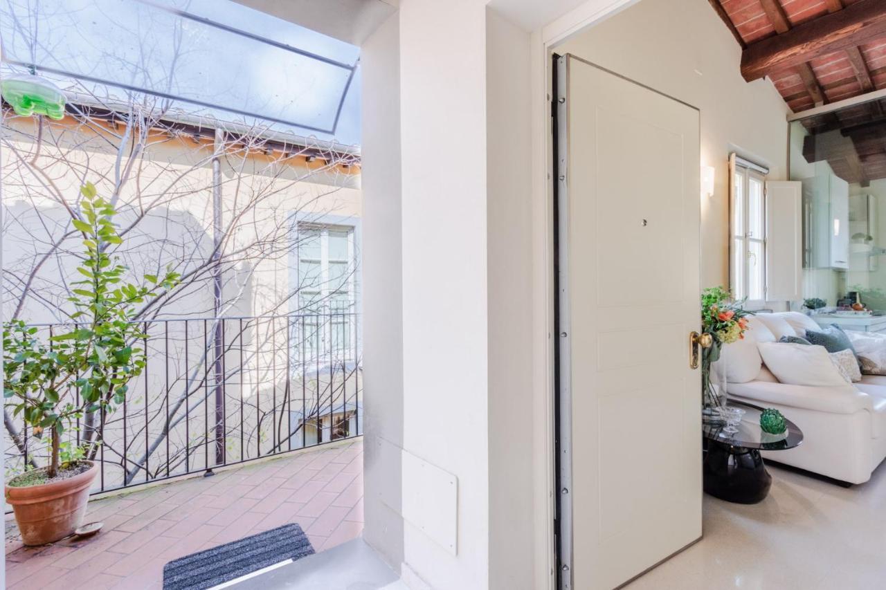 Helene Smart Flat With Elevator Inside Lucca Appartement Buitenkant foto