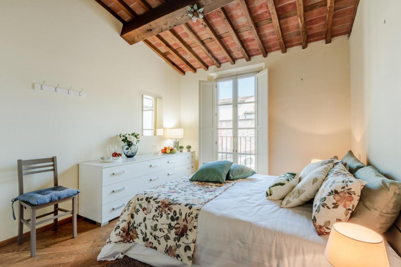 Helene Smart Flat With Elevator Inside Lucca Appartement Buitenkant foto